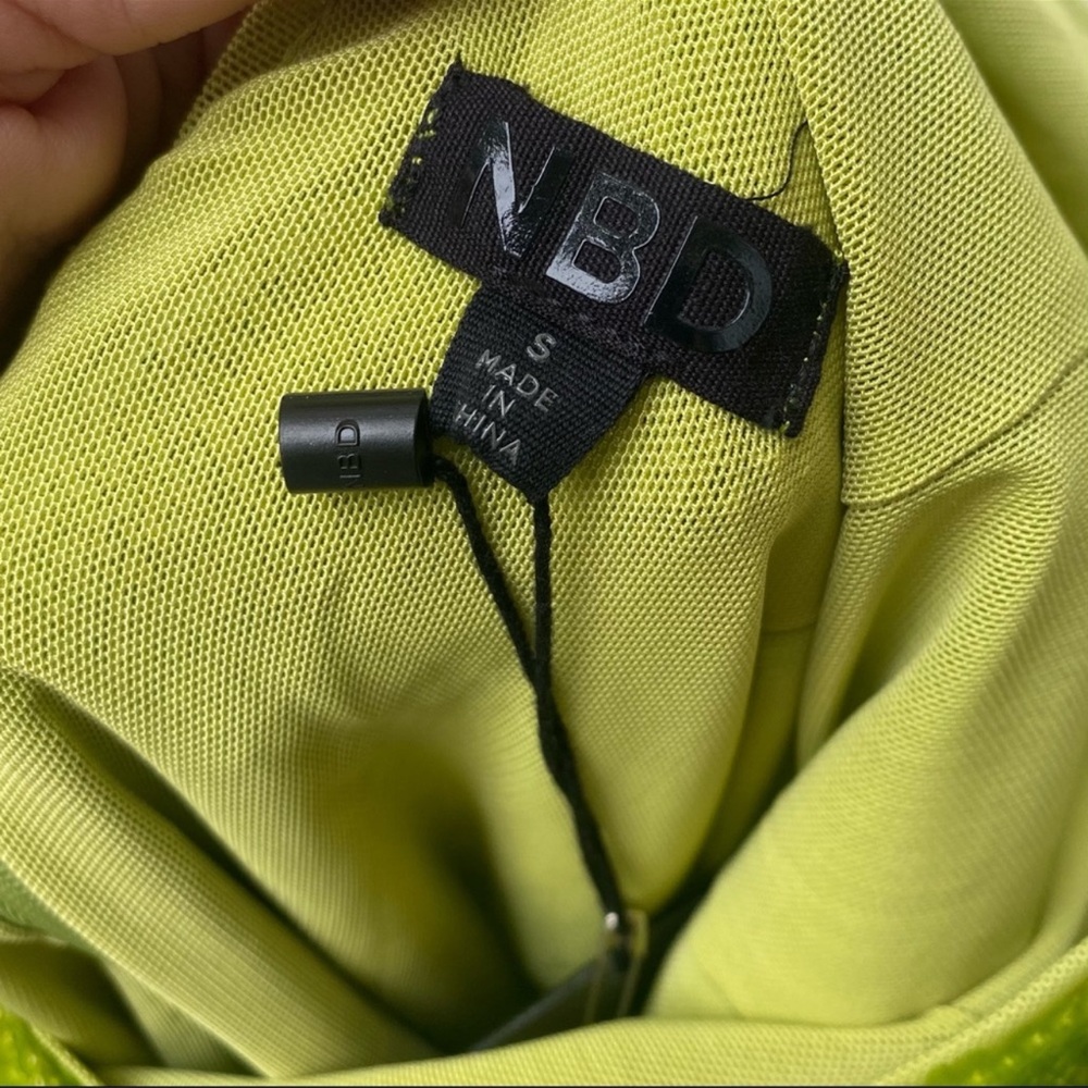 nbd size s apple martini sequin side zip minidress - Picture 6 of 10